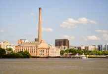 Özel Günler İçin En Güzel Takım Elbise Seçenekleri Özel Günler İçin En Güzel Takım Elbise Seçenekleri