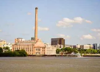 Özel Günler İçin En Güzel Takım Elbise Seçenekleri Özel Günler İçin En Güzel Takım Elbise Seçenekleri