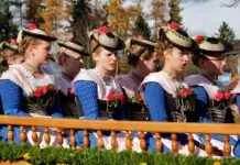 Pratik ve Rahat Eşofman Takımları Pratik ve Rahat Eşofman Takımları